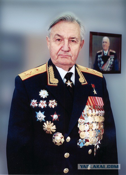 Полководцы Победы:  «При параде»