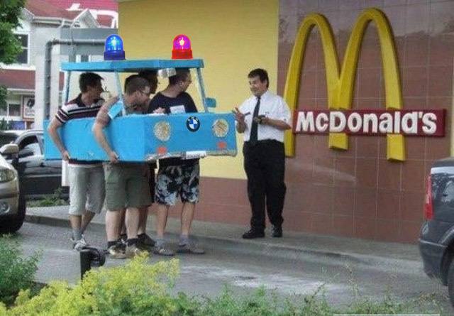 Очередь в МакАвто после новости о закрытии McDonald’s