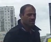 Лица кавказской национальности вскрыли авто у друга.