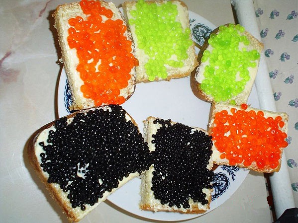 Мелкая красная радость