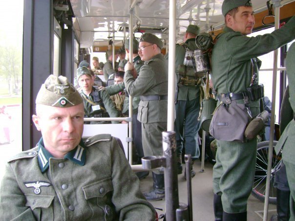 Под Новгородом ребенка высадили из автобуса на мороз из-за отсутствия сдачи с 50 рублей