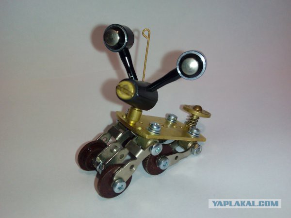Игрушки из хлама