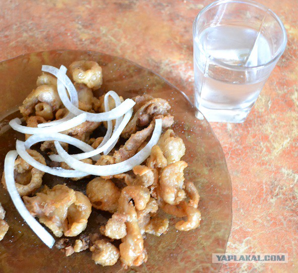 Плов из цыплёнка с вишней