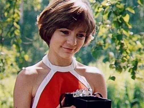 Фильму "Гостья из будущего" 40 лет