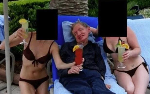 Семья Хокинга сочла невинным его фото с женщинами в бикини из досье Эпштейна