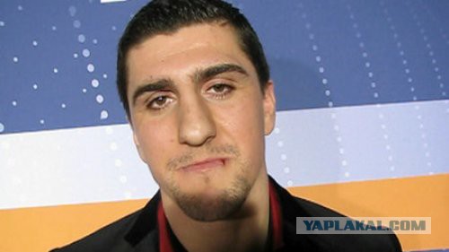 Этого раба почему-то особенно жалко