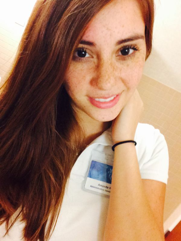 Когда девушкам скучно на работе