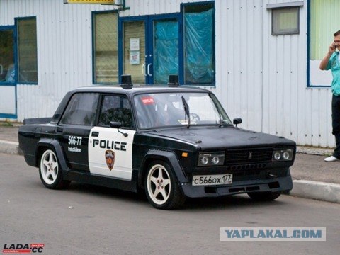 Самые крутые полицейские машины