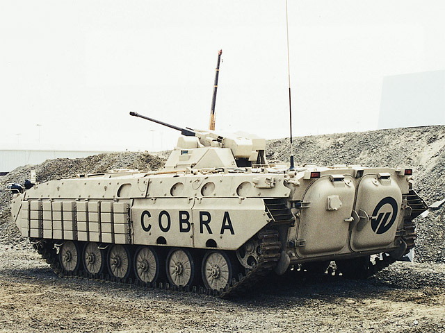 Женщина вывалилась из маршрутки