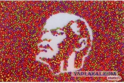 Ленин из ягод калины