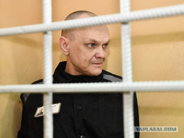 Серийный убийца — Максим Владимирович Петров ("Доктор Смерть").