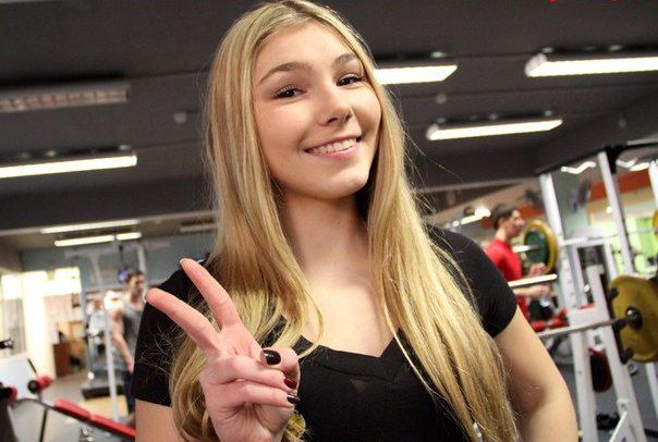 14-летняя спортсменка из России поразила Арни))