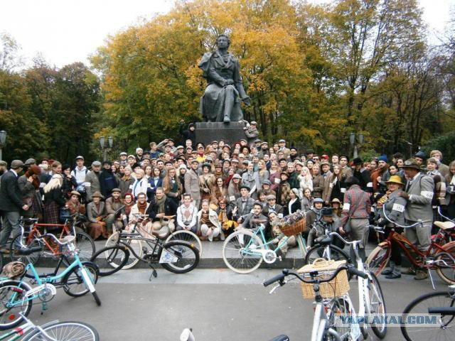 Киевский «Tweed Run» 2013