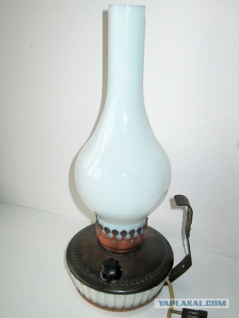 Настольные лампы и бра из СССР