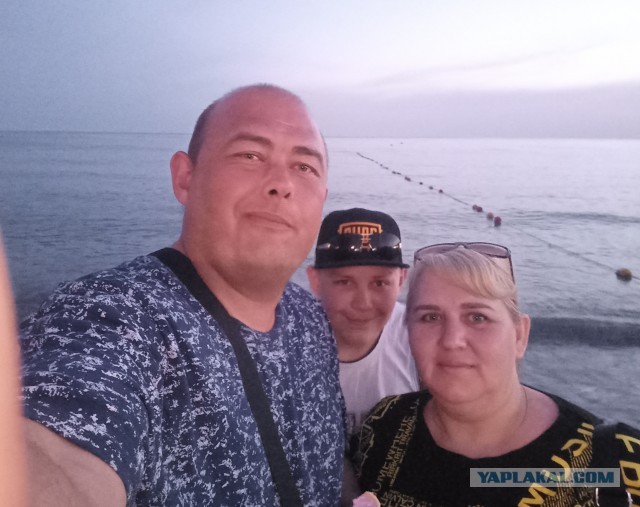 На море