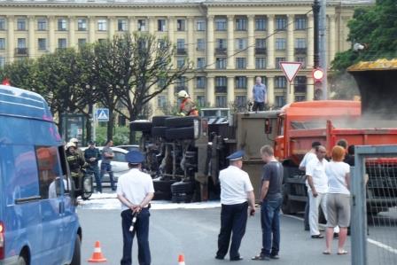 Как мы песок заказали на участок.