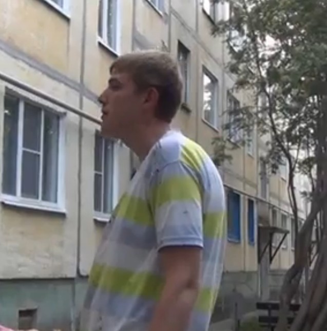 В Хибинах десантник дал пизды беженцам