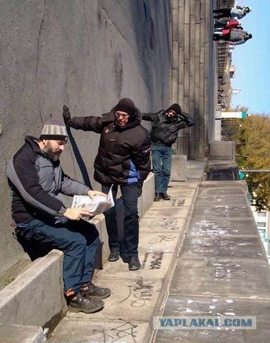 Опять эти японцы моск взорвали!