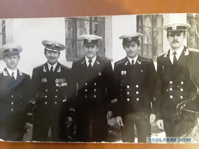 А давайте в честь праздника, выкладывать свои армейские фотки уважаемые яповцы