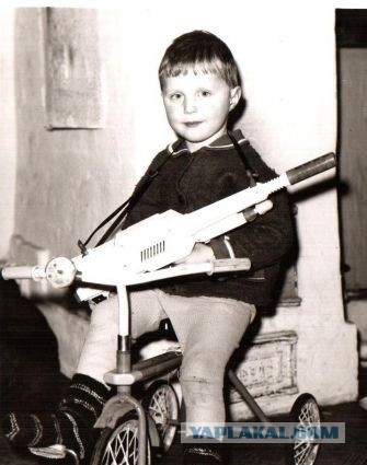 Советский каталог электроники начала 1980-х.