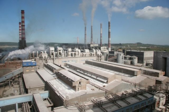 "Русал" остановит градообразующий завод в Карелии из-за санкций
