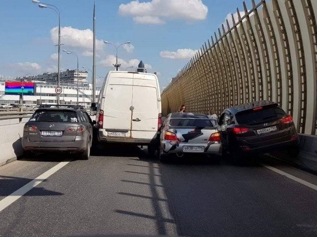 Бывают в жизни огорчения...