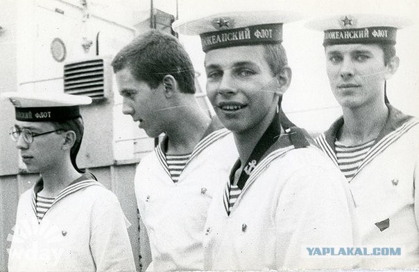 Армейские фото знаменитостей