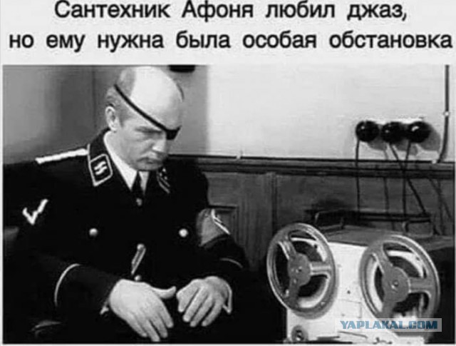 Всякие картинки,  но больше куаркодная и политота