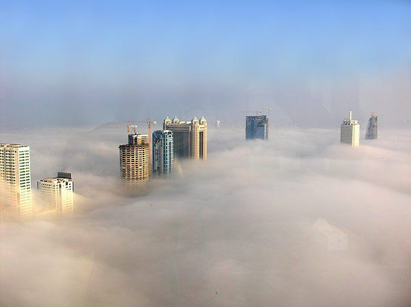Дубаи в тумане