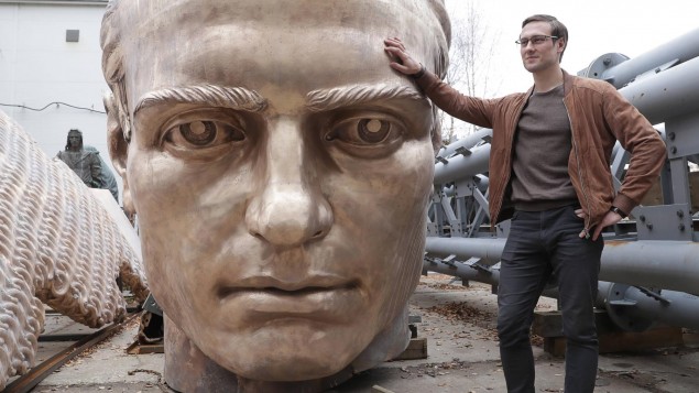 Опубликовано видео, как Ржевский мемориал моют перед открытием