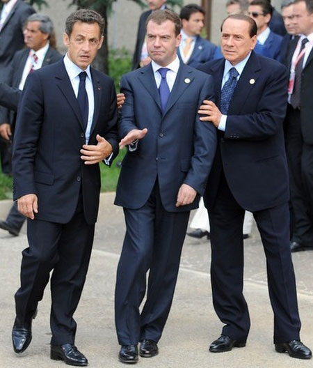 Медведев не теряет надежды...