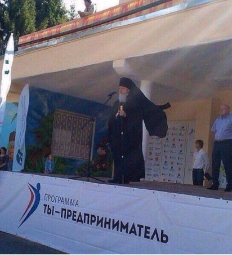 Как актёр Александр Михайлов иеговистов послал