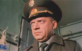 Русский американец служит в армии США на военной базе в Японии