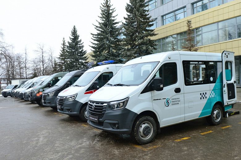 Представлен российский минивэн «Соболь NN» для большой семьи