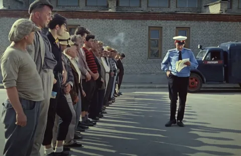 К актёрскому составу новогоднего музыкального фильма «Невероятные приключения Шурика» присоединился Филипп Киркоров