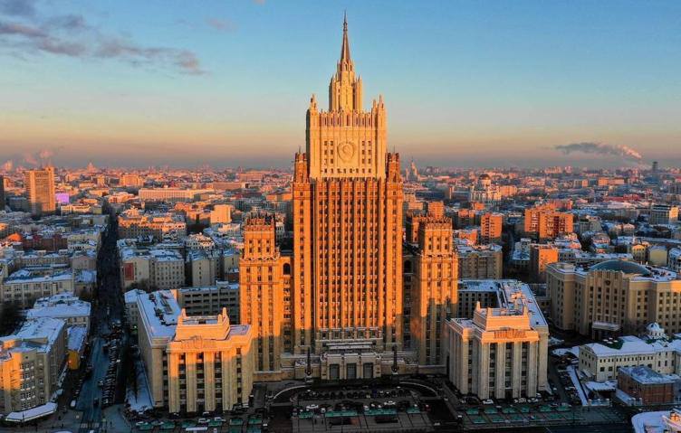 Россия более не считает себя связанной самоограничениями на развертывание ракет средней и малой дальности наземного базирования