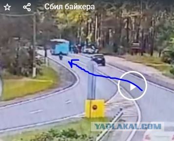 В Санкт- Петербурге мотоэтот столкнулся с сотрудником мотобата при задержании