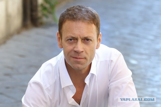 Нарушительницу ПДД и злостную неплательщицу штрафов ГИБДД Мару Багдасарян пожизненно лишили водительских прав