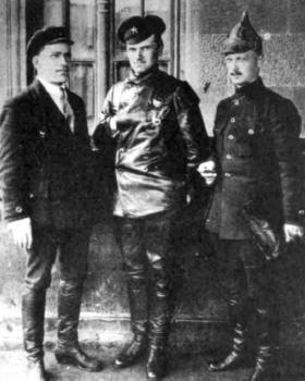 У гроба Папы Иоанна Павла II