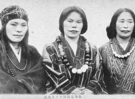 Американец показывает, кто на самом деле может называть себя американцем