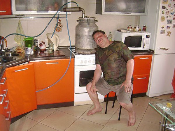 Бесконечкая бутылка водки
