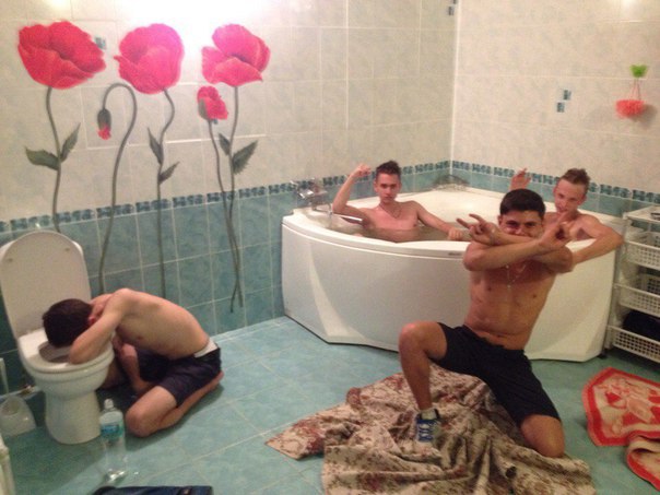 Ужасы и приколы из соцсетей 18+