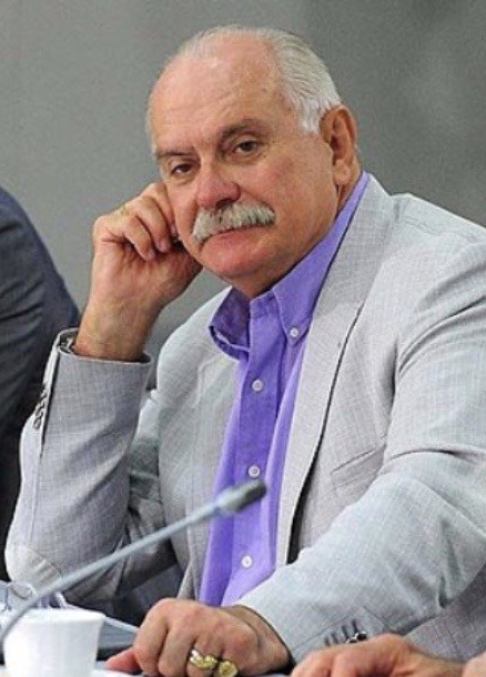 Помещик Герман Стерлигов открывает вакансию