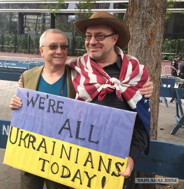 Жители Нью-Йорка вышли поддержать Владимира Путина