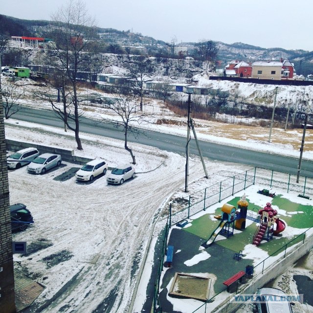 А во Владивостоке снова снежок