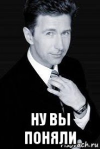 Камера сняла, как женщина разбила сковородой автомобиль экс-супруга в Новокузнецке