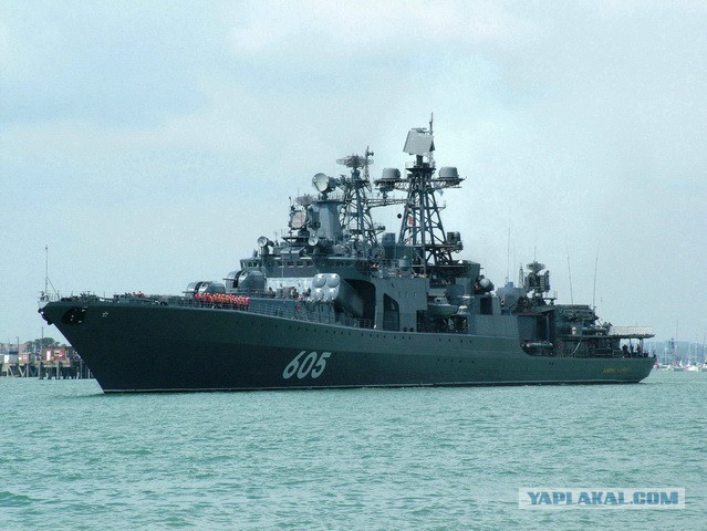 "Адмирал Кузнецов" в Лимассоле (Кипр)