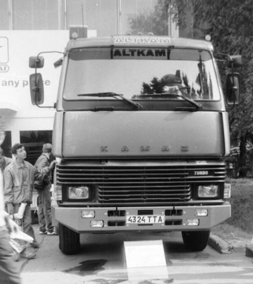 Игра на ЯПе: Угадай АВТО-9