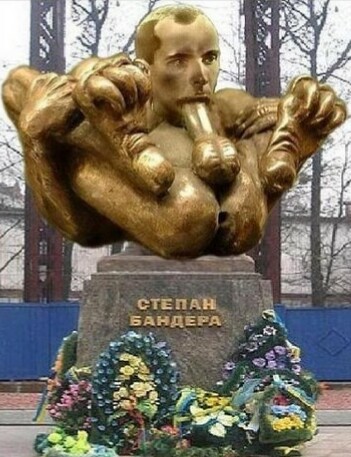 Рядом с киевской Родиной-матерью поставят монумент «Агрессия России»
