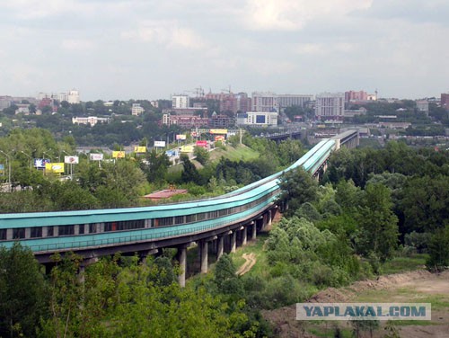 Самый длинный крытый метромост. Метромост через обь в новосибирске. Мост метро новосибирск. Самый длинный крытый метромост. Новосибирский метромост самый длинный в мире.